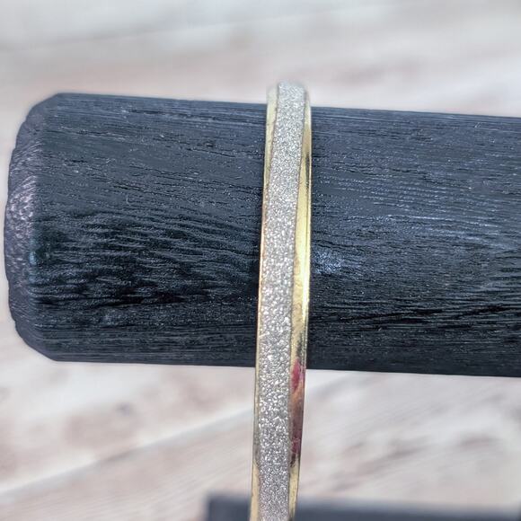 Gold Tone with Glitter Bracelet - Condition Issues - Picture 3 of 8